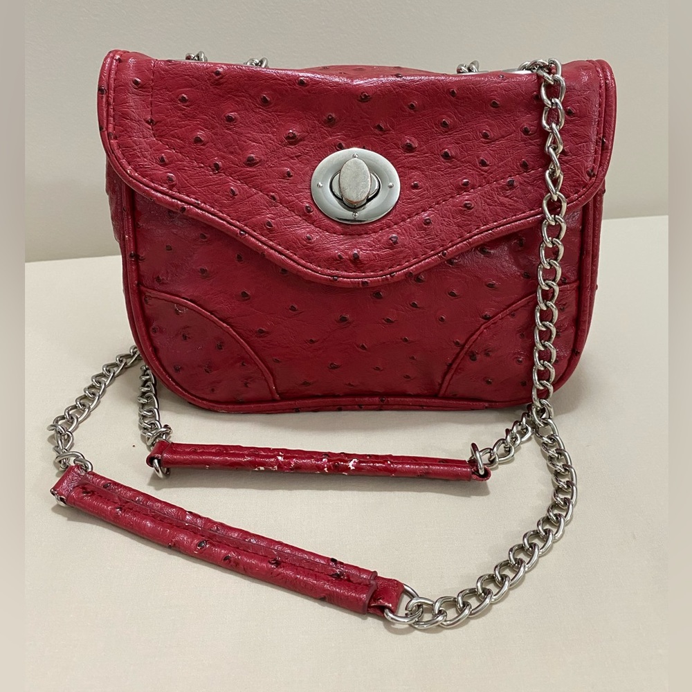 3/$20 Poppie Jones red purse